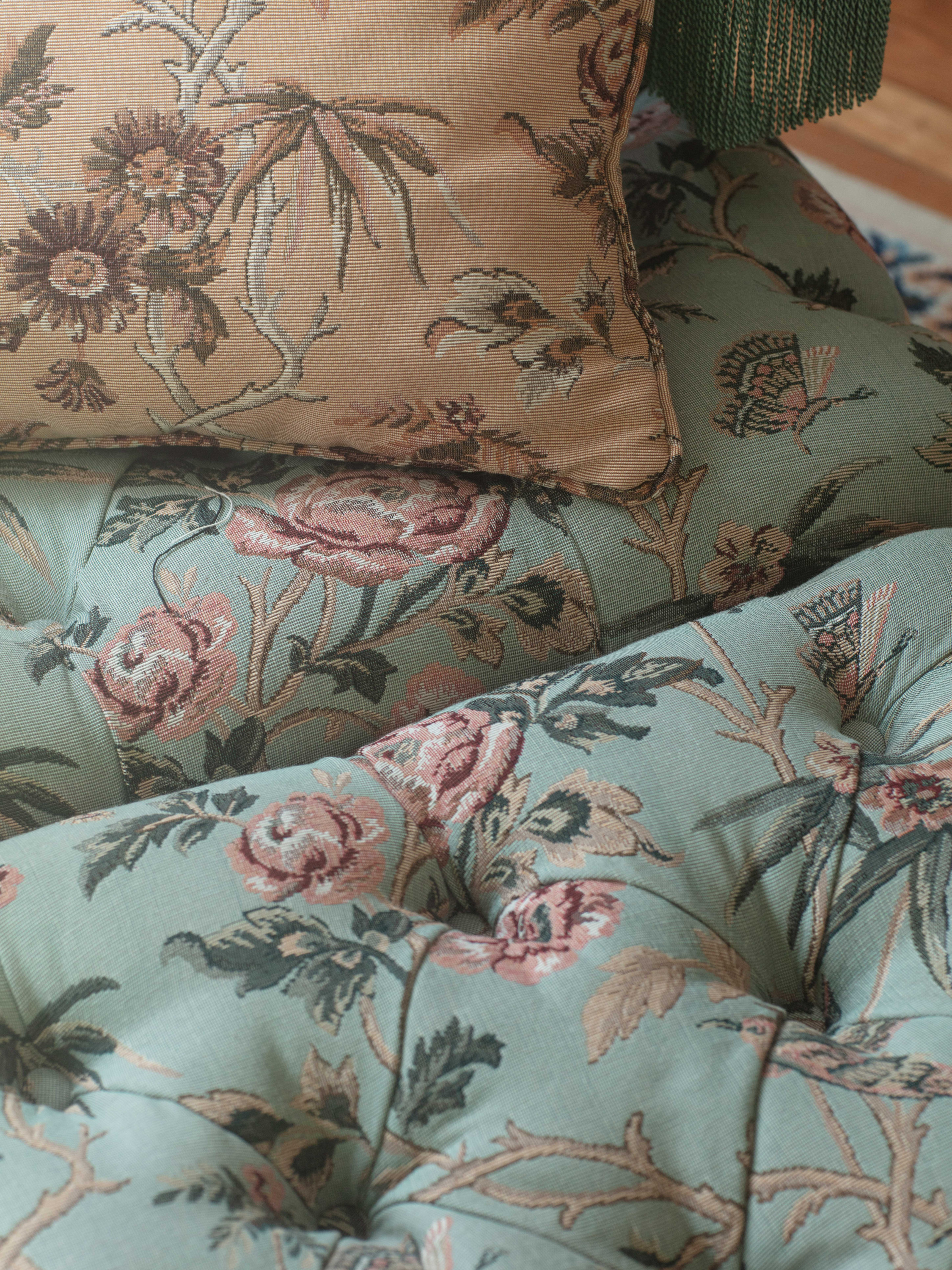 Scenography by Edgar Jayet | Photo Credit: PierreDoucet | Furniture partner: Galerie Vauclair